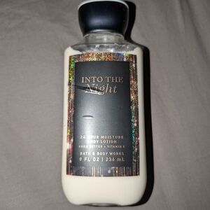 Bath & Body Works Into The Night Body Lotion